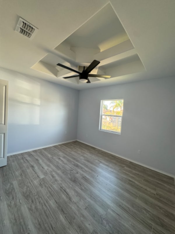 Building Photo - 708 E Cedro St