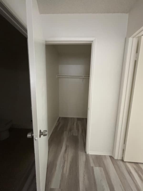 Foto del edificio - 6925 Haskell Ave