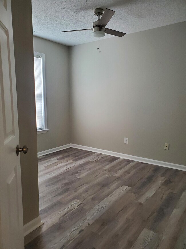 Building Photo - 5103 Twisted Willow Way