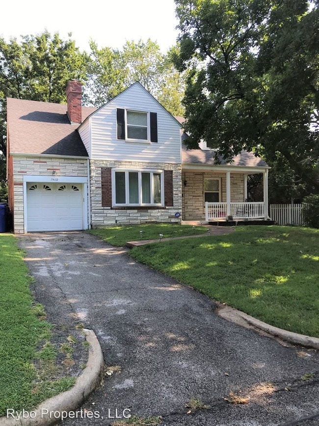 Building Photo - 5 br, 2 bath House - 7469 Drexel Drive