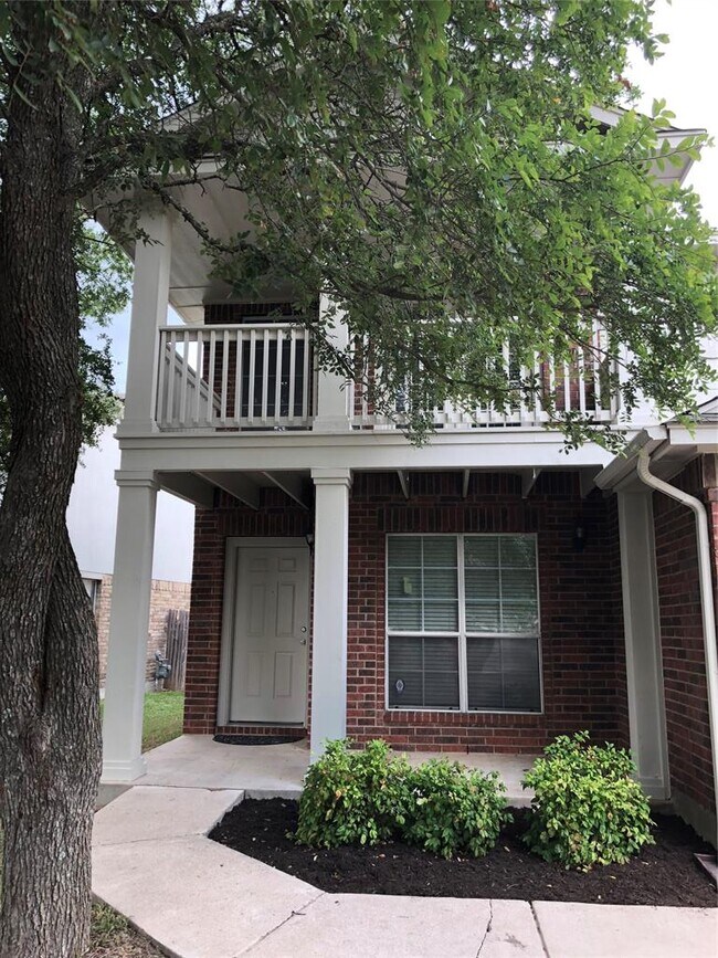 Building Photo - 2508 Jesse Owens Dr