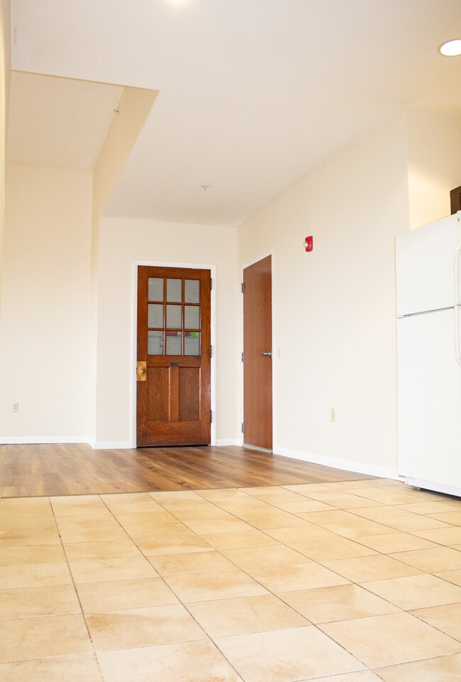 Building Photo - Keith Hilltop Terrace 55+ Living