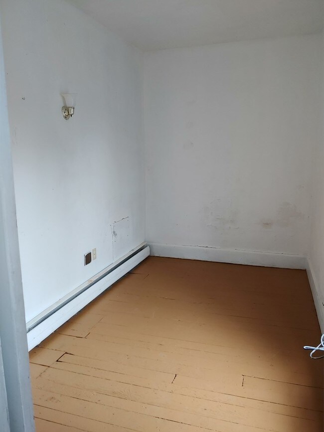 Foto del edificio - 131 Taber St