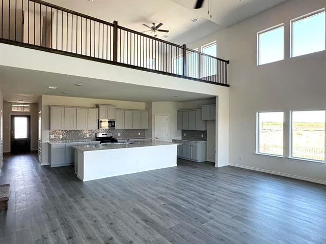 Foto del edificio - 2408 Grapevine Wy