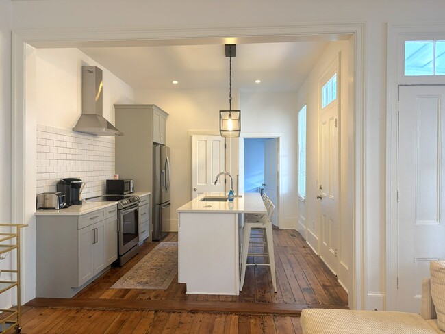 Foto del edificio - 148S