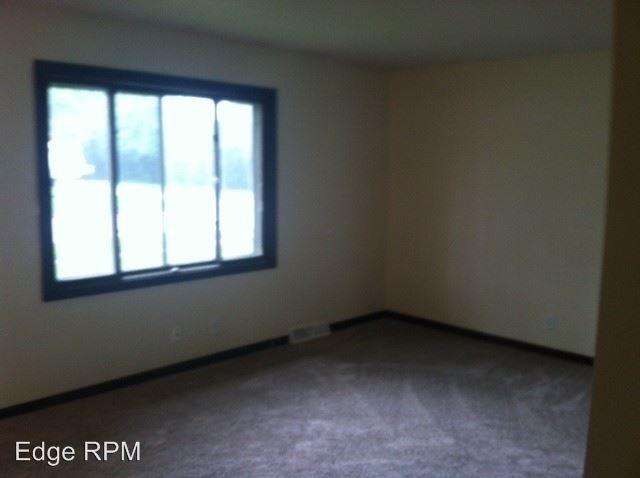 Building Photo - 2 br, 1.5 bath Apartment - 1674 W. Gilbert