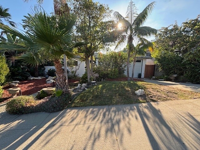 Foto principal - 3541 Grand View Blvd