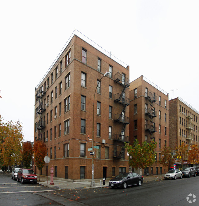 1165 Pugsley Ave, Bronx, NY 10472 Apartments - Bronx, NY | Apartments.com