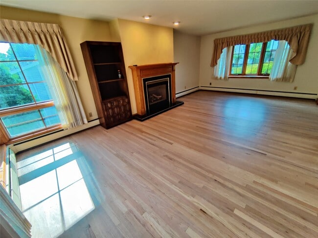 Building Photo - 3112 Belmont Ave