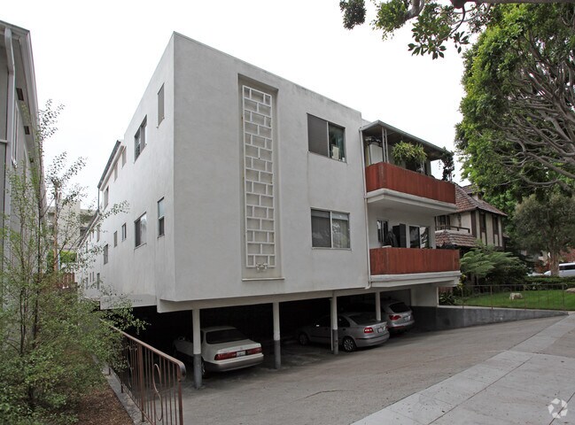 Primary Photo - 808 2nd St