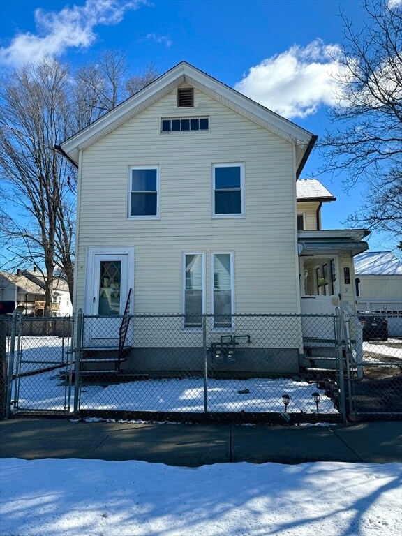 Building Photo - 9 Kellogg St