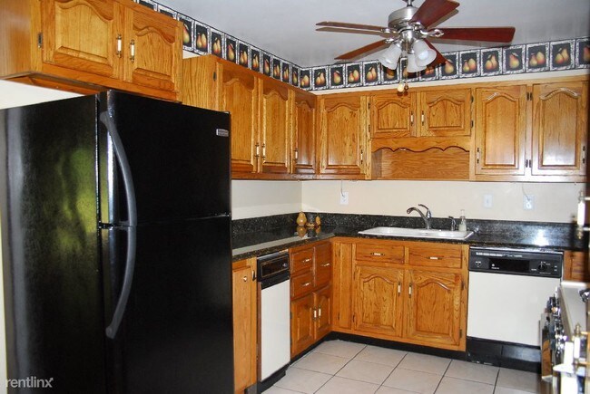 Building Photo - 3 br, 2 bath House - 2148 Alice Dr