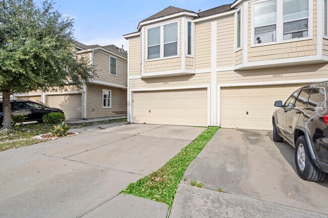 Foto del edificio - 16546 Pentonshire Ln