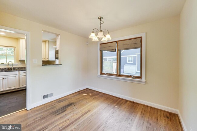 Foto del edificio - 4709 Edgefield Rd
