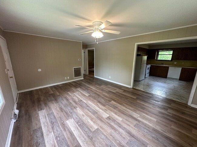 Building Photo - 829/831 Glendale Rd.