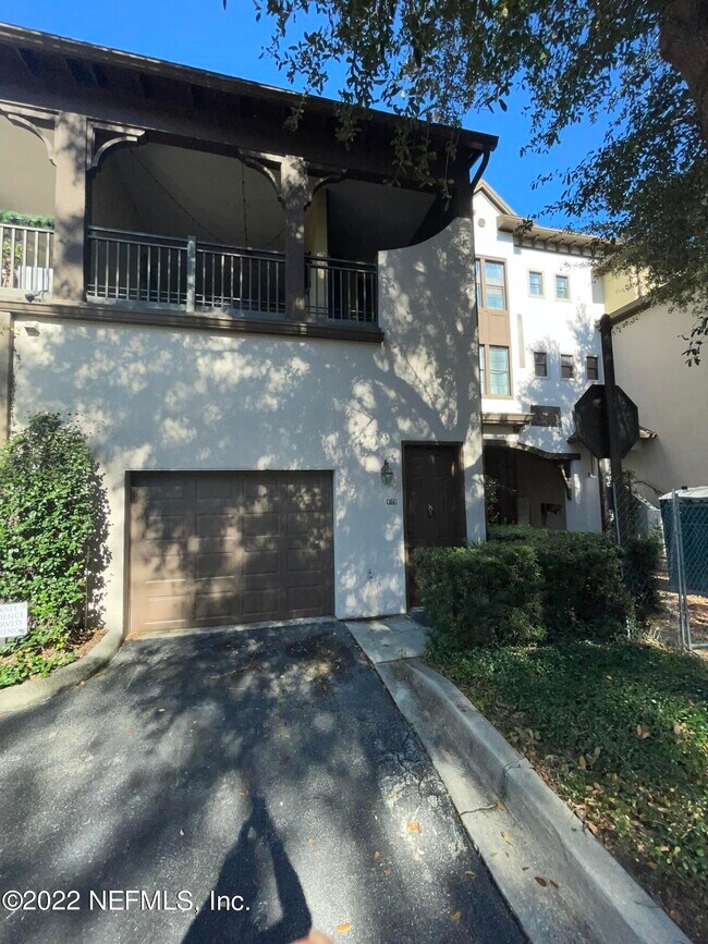 Building Photo - 9823 Tapestry Park Circle