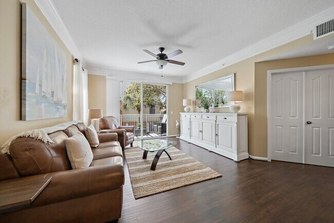 Foto del edificio - 3202 Myrtlewood Cir E