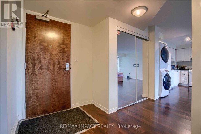 Building Photo - 4600 Steeles Ave E