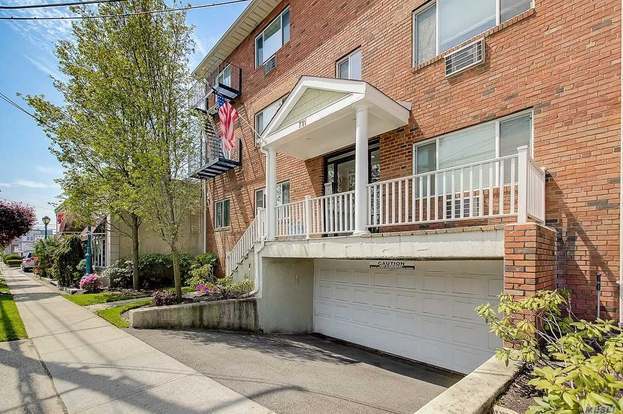 Foto del edificio - 711 Willis Ave
