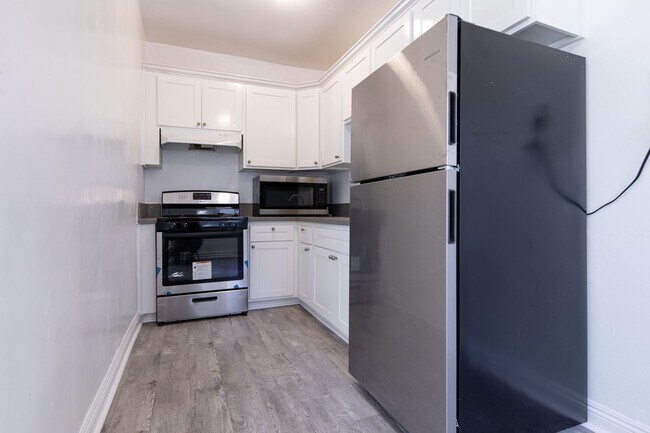 Foto del interior - Newly Remodeled Units with Brick Exposure