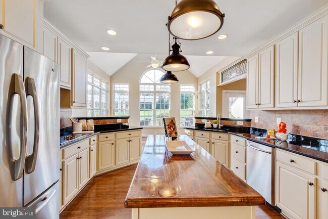 Foto del edificio - 40879 Meadow Vista Pl