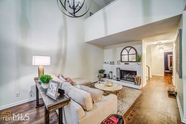 Building Photo - 3 br, 3 bath House - 2100 Howell Mill Rd