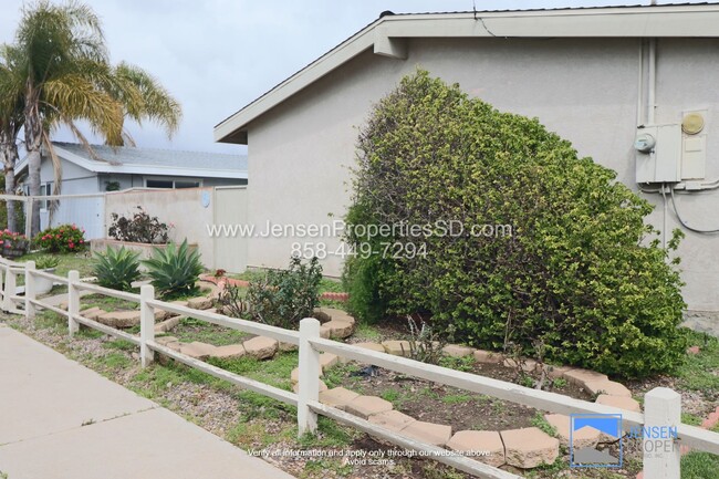 Foto del edificio - 5 Bed, 2 Bath House w/ Central HVAC, Laund...