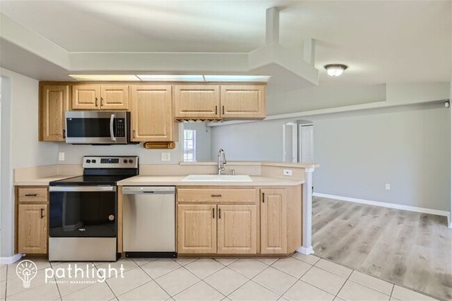 Foto del edificio - 1804 Canoe Drive, Lutz, FL, 33559