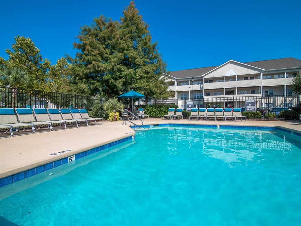 Photo - Hawthorne at New Centre