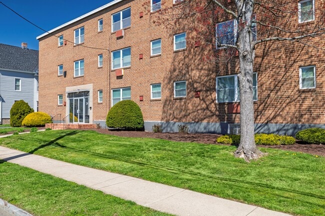 Building Photo - Fairview Street Apartments