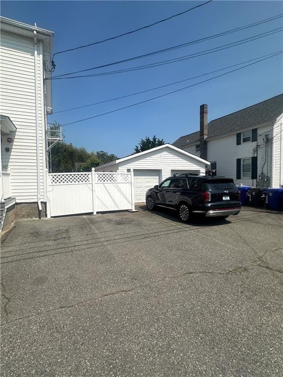 Building Photo - 455 Child St
