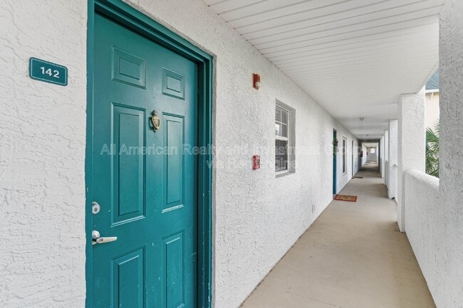 Building Photo - 4276 Calinda Ln