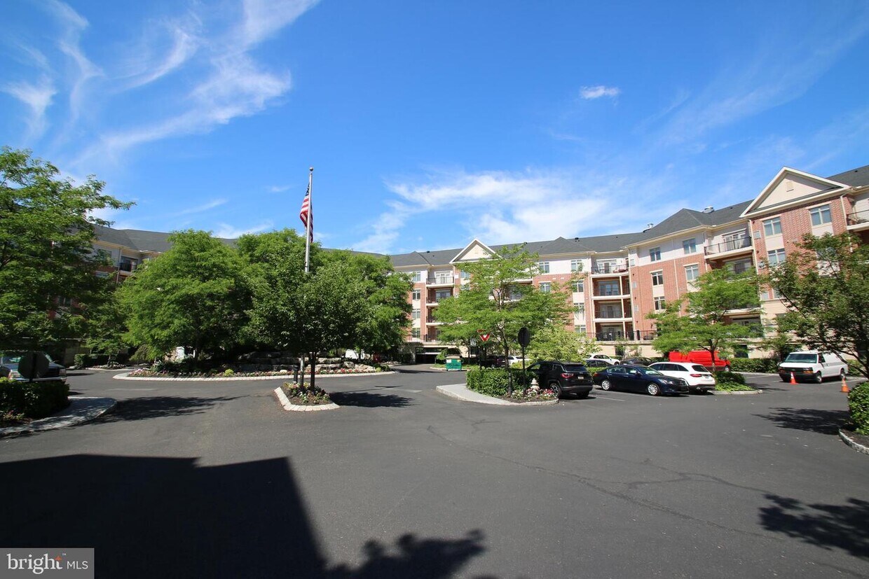 554 Carson Terrace, Huntingdon Valley, PA 19006 Condo for Rent in