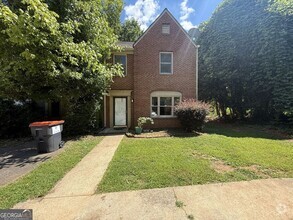 Building Photo - 2949 Governors Ct