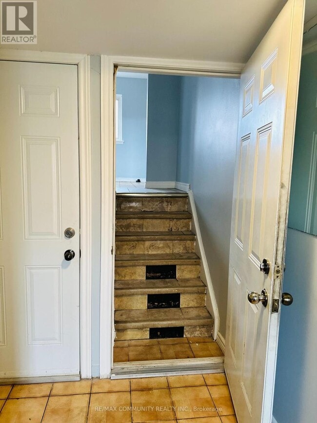 Photo du bâtiment - 1605 Albion Rd