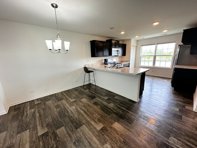 Foto del edificio - 2329 Upland Rd