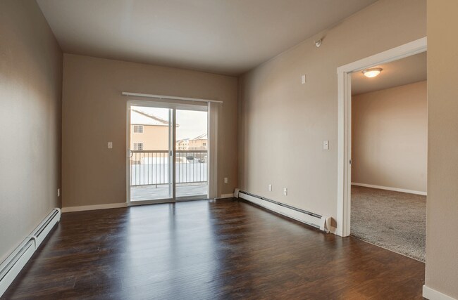 Foto del edificio - Courtyard Apartments