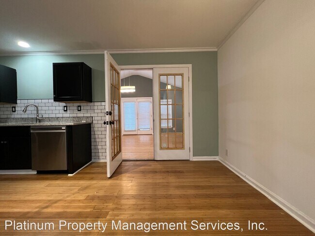 Building Photo - 3 br, 2 bath House - 8463 Lake Drive