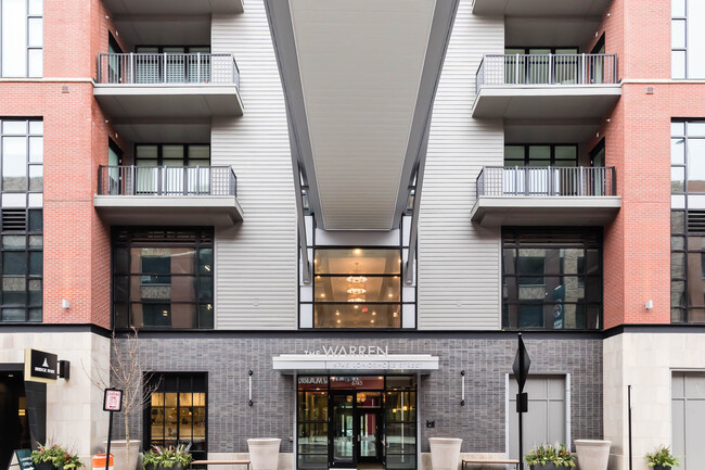 Foto del edificio - 6745 Longshore St