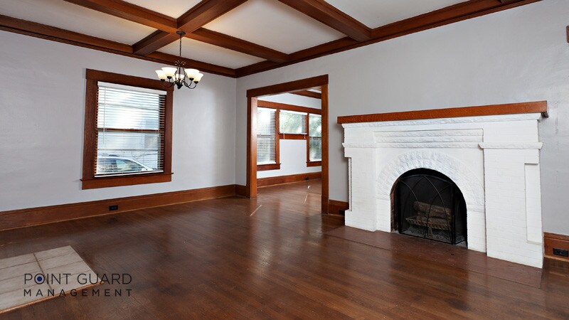 Primary Photo - 111 N Clifton Ave