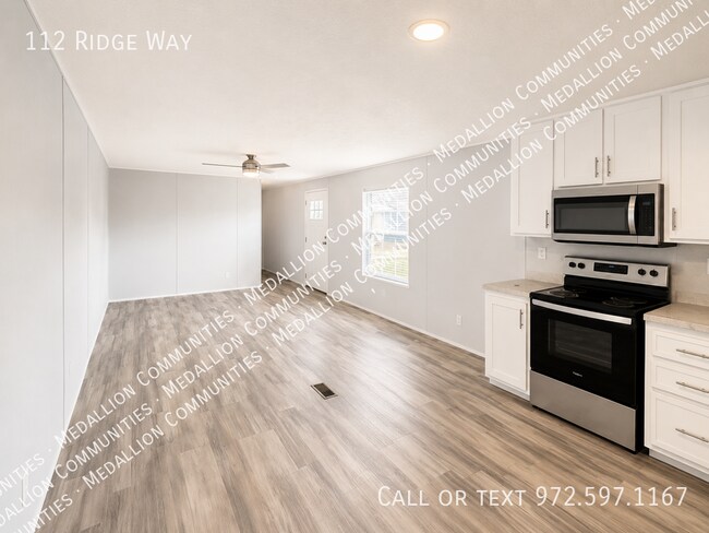 Foto del edificio - 112 Ridgeway Dr