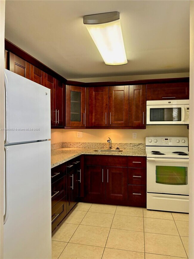 Foto del edificio - 14180 SW 84th St