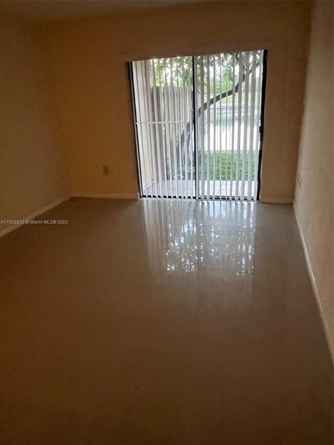 Foto del edificio - 5200 NW 31st Ave