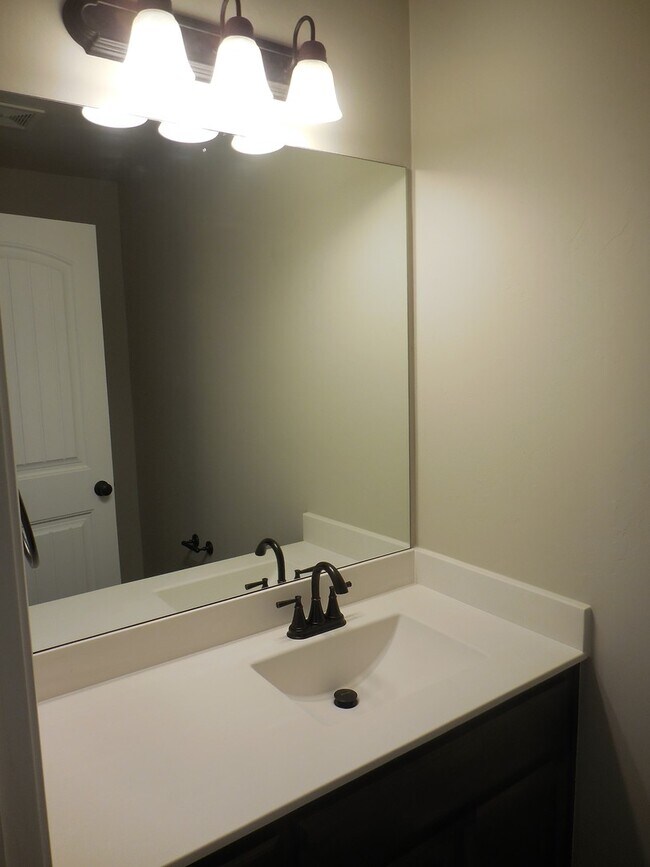 Foto del edificio - 118 NE 23rd St