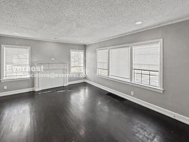 Foto del edificio - 1701 4th Ave W