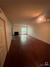 Building Photo - 10142 Iron Mill Rd