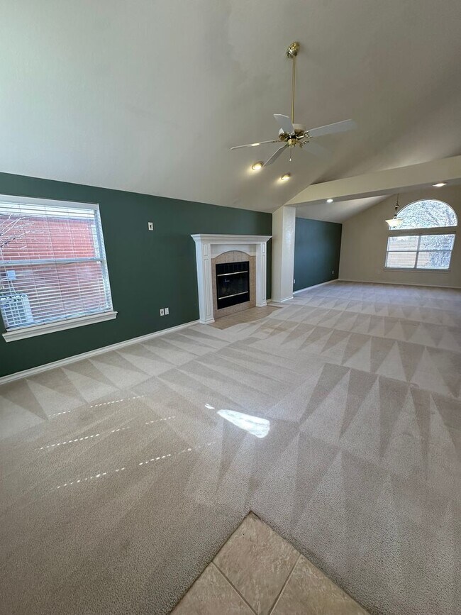 Foto del edificio - 2 Bed Home Plus Office Space! In Zia School District