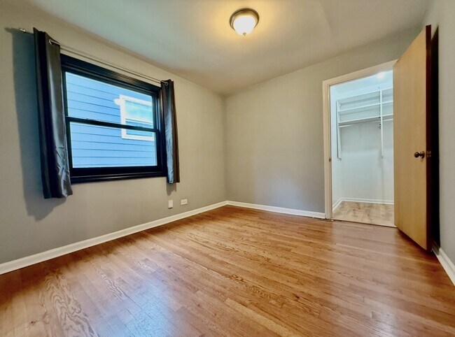 Foto del edificio - 307 S Pierce Ave