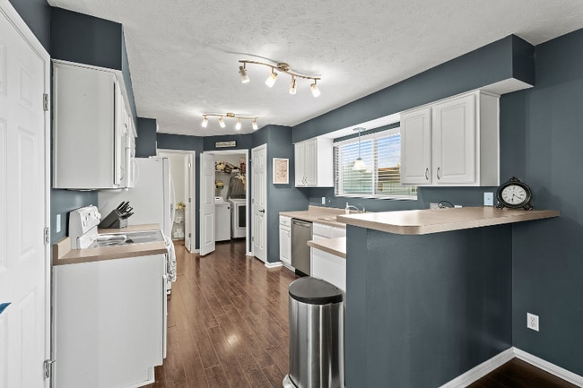 Foto del edificio - 16112 Cherrywood St