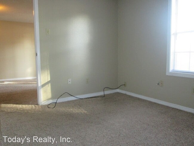 Foto del edificio - 2 br, 1 bath House - 1101 James Street
